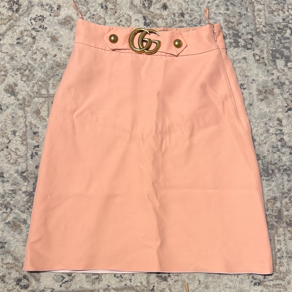 Gucci Peach Pencil Skirt with Gold Details